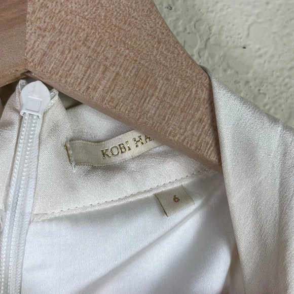 Kobi Halperin Janella Silk Cold Shoulder Ruffle Halter Cocktail Dress Size 6 - Picture 6 of 9